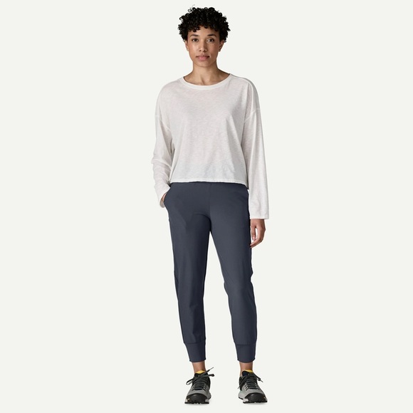 Patagonia Pants - Patagonia Women's Happy Hike Studio Pants (M)